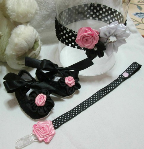 Scarpe neonata complete - , di
